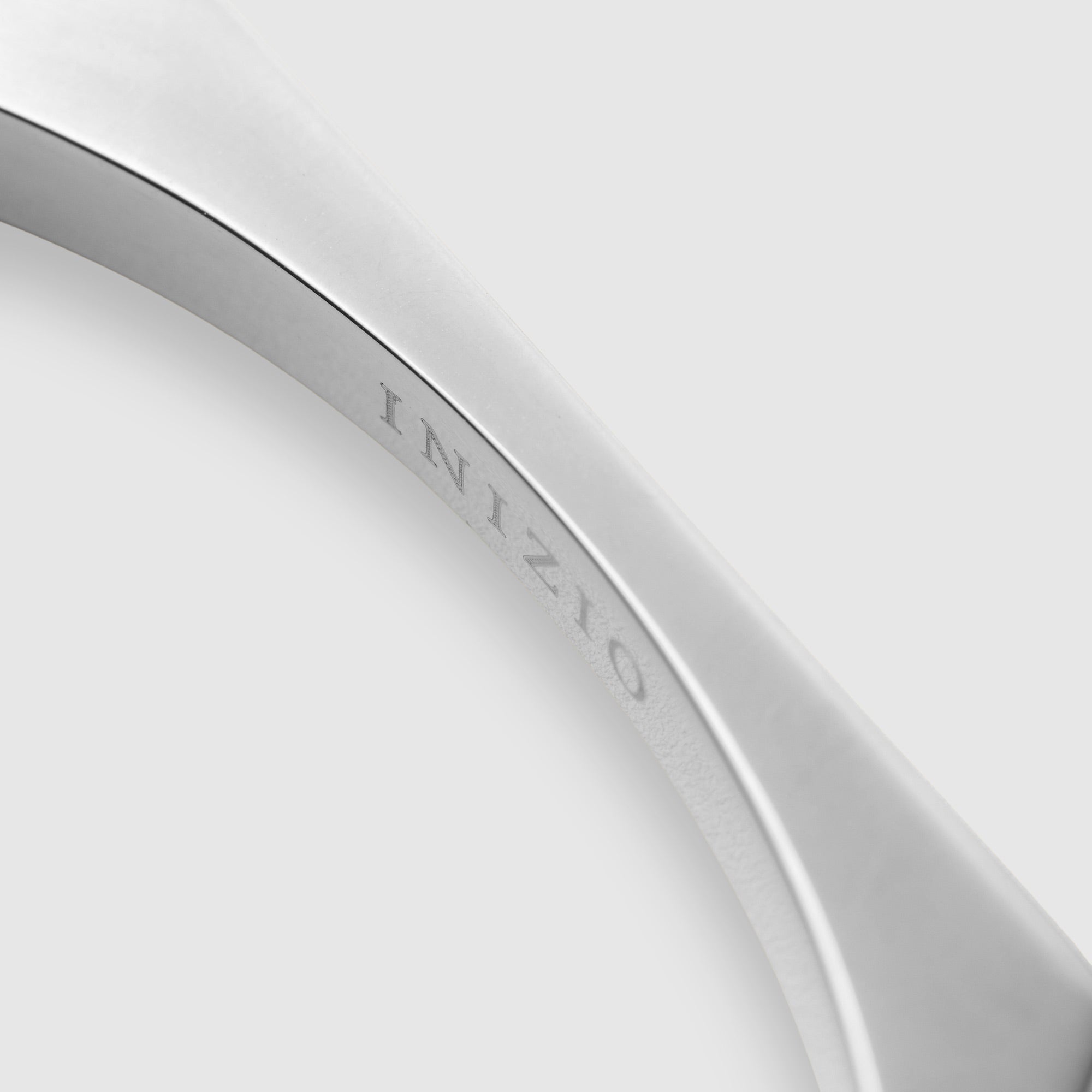 INIZIO Forza Cuff